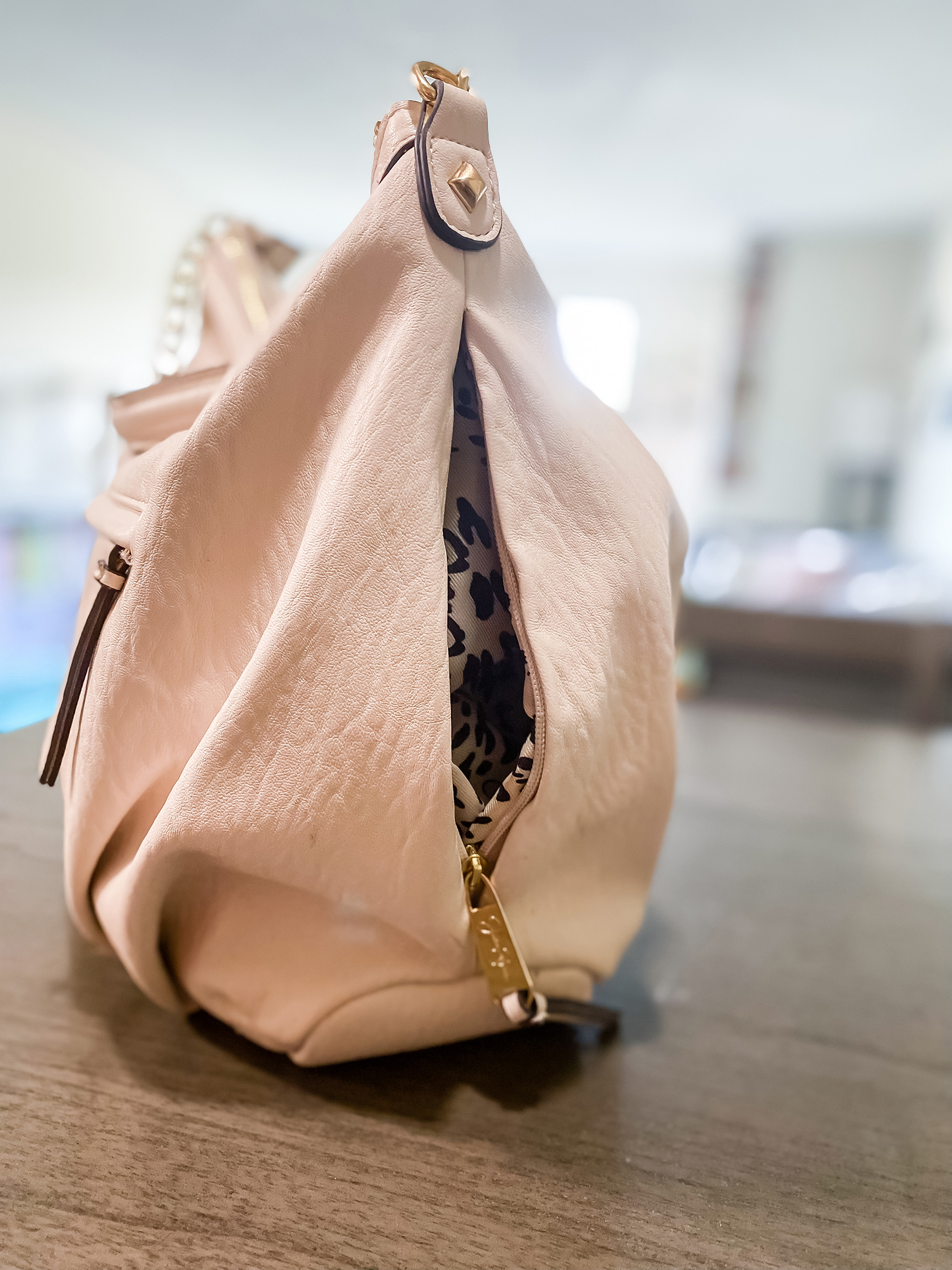 Jessica Simpson Nicole Crossbody Bag Dawn: Handbags